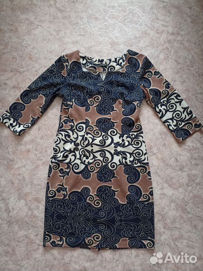 Платье женское 46 48