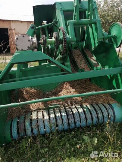 Пресс-подборщик Fortschritt K420, 2004