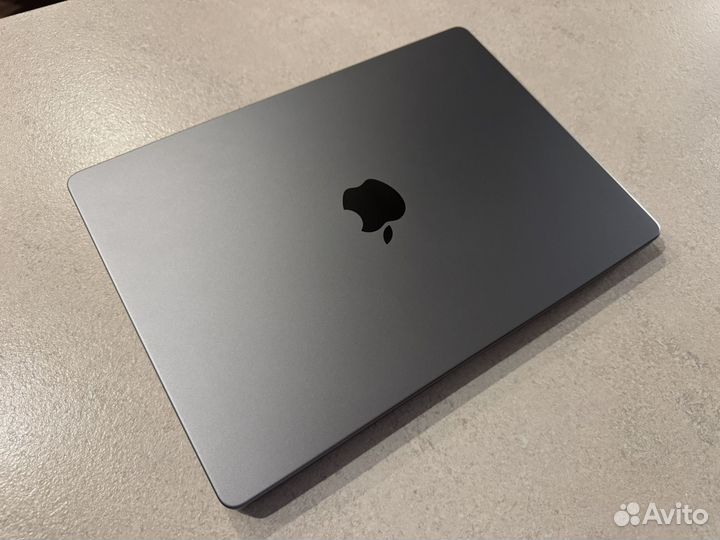 Macbook Pro 14 m1pro