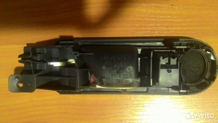 Ручка салона задняя правая Volkswagen Golf 4
