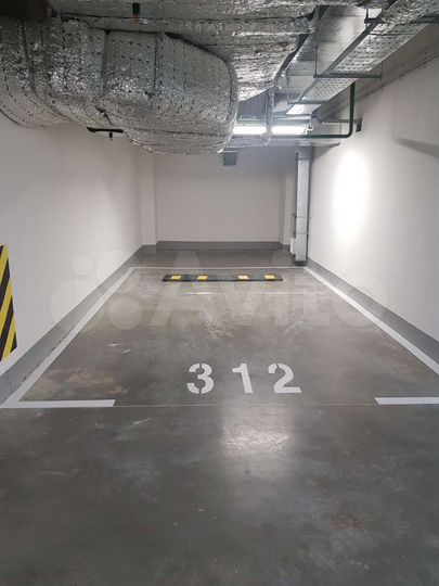 Машиноместо, 21 м²