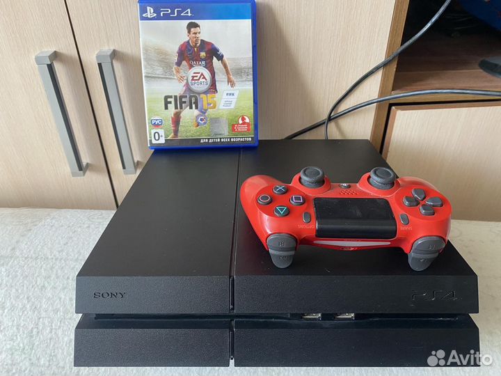 Игровая приставка ps4