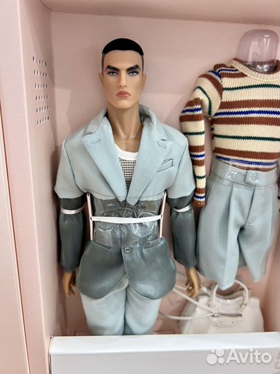 Fashion royalty integrity toys