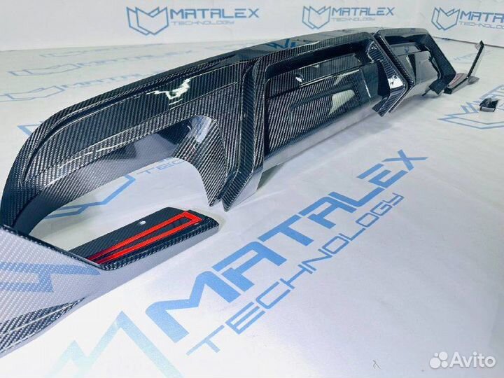 Диффузор BMW X5M F95 SQ сухой карбон со стопом