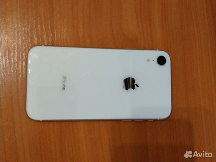 iPhone Xr, 128 ГБ