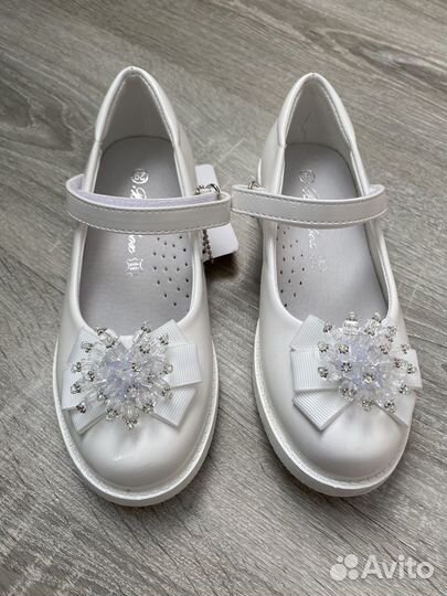 Нарядные туфли доя девочки