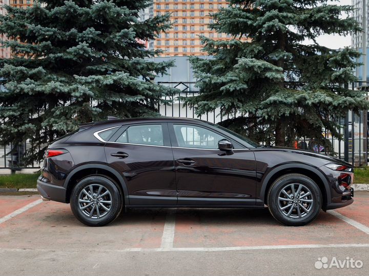 Mazda CX-4 2.0 AT, 2023