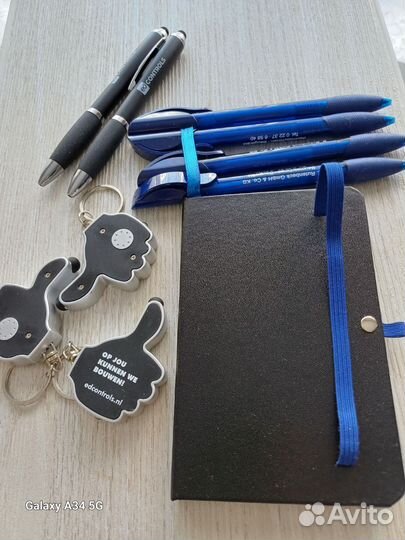 Ручки и брелки(стилусы)записная книжка из Германии
