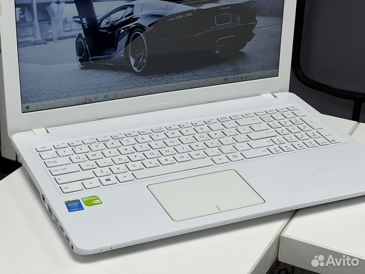 Отличный, мощный ноутбук Asus (Белый) /Рассрочка