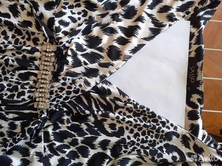 Платье нарядное р.44-46