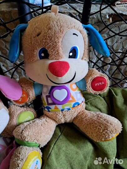 Игрушка щенок, девочка на доставке