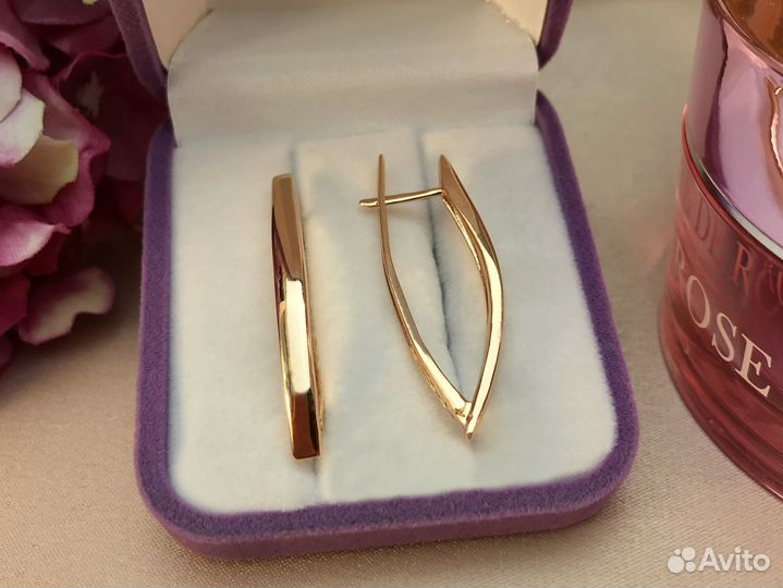 Серьги модные 