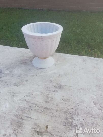 Бетонные полусферы парковочный ограничитель, вазон