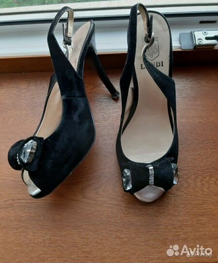 Обувь женская (балетки)