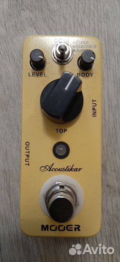 Гитарная педаль mooer Acousticar