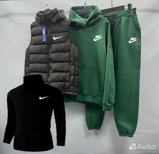 Спортивный костюм Nike