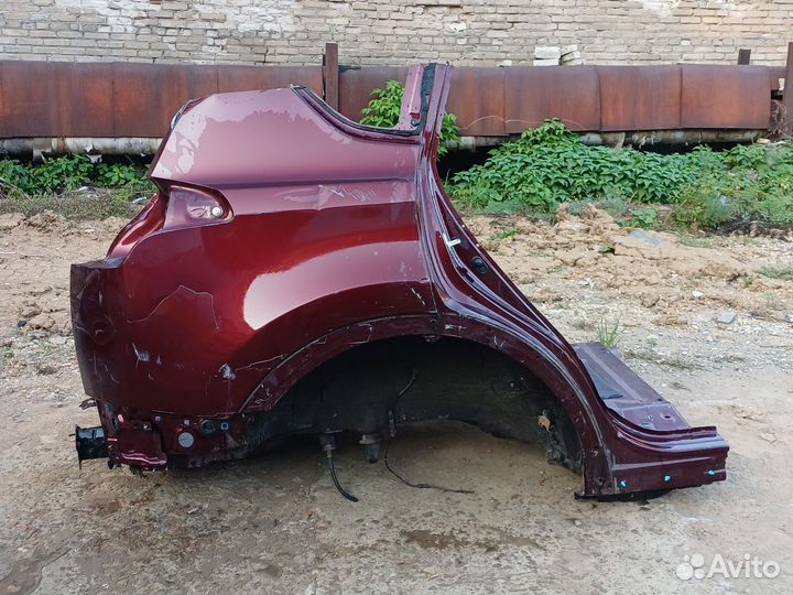 Четверть задняя правая Toyota RAV4 40