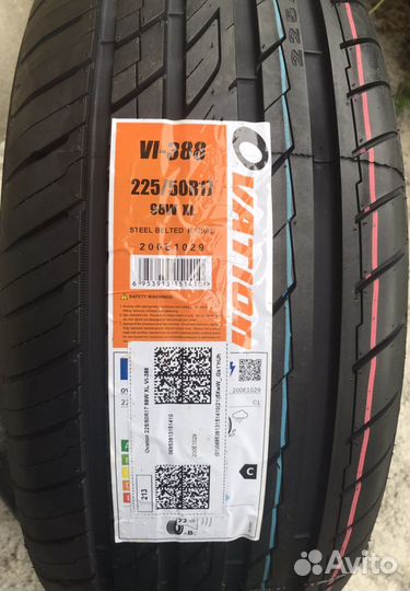Ovation VI-388 225/50 R17 98W