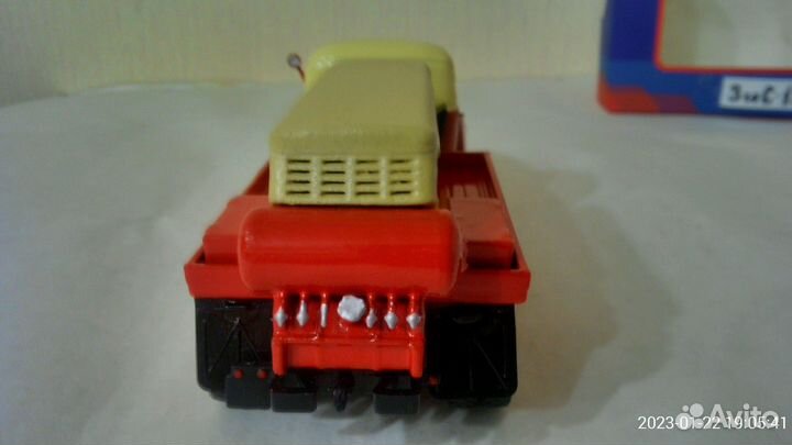 Модель СССР 1 : 43 зис 151(с зиф 55 )