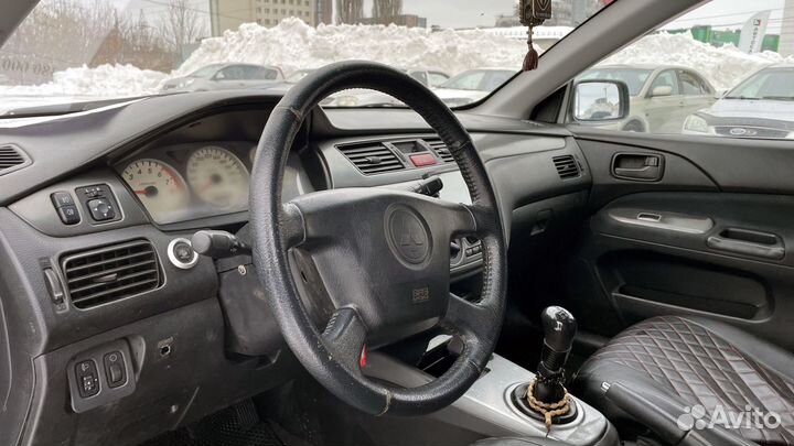 Mitsubishi Lancer 1.6 МТ, 2005, 230 000 км