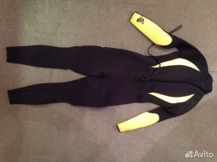 Костюм + куртка Aqualung Safaga 5,5 мм двойной