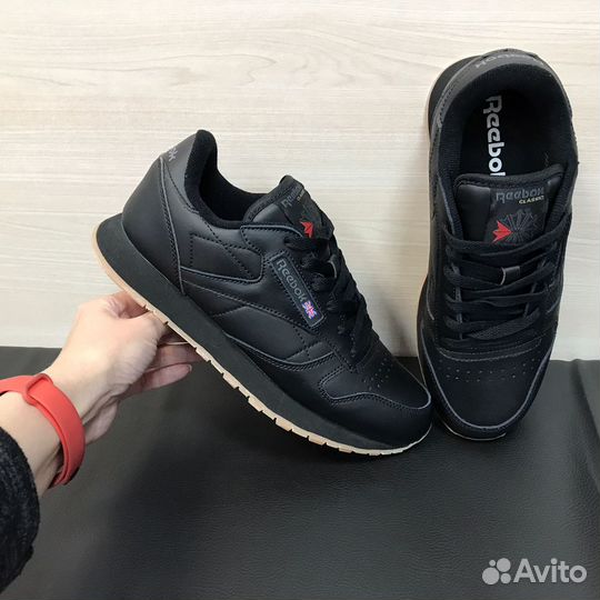 Кроссовки Reebok Classic черные мужские