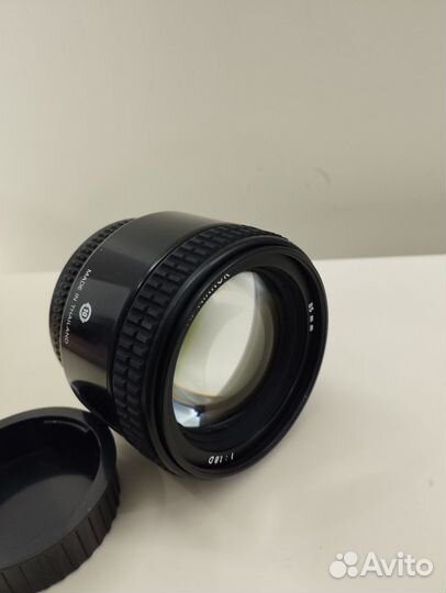 Объектив Nikon AF Nikkor 85mm 1:1.8D +светофильтр