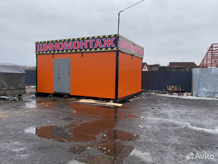 Помощник шиномонтажника, шиномонтажник