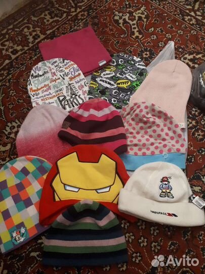 Шапочки легкие на весну