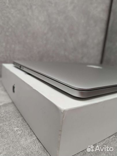Apple MacBook Pro 15-inch mid 2015