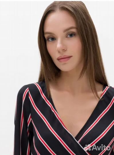 Блузка женская H&M из полиэстера (38/XXS)