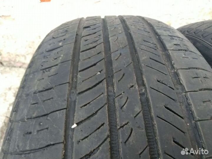 Roadstone N'Fera AU5 215/60 R16