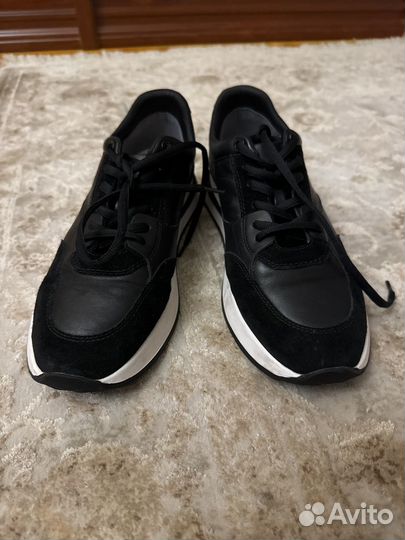 Женские крооссовки эконика 39р