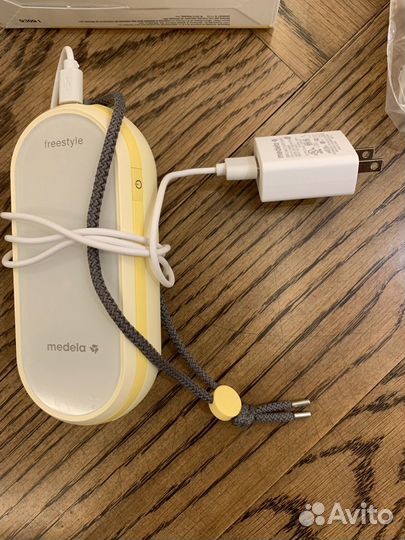 Молокоотсос портативный Medela Freestyle Flex