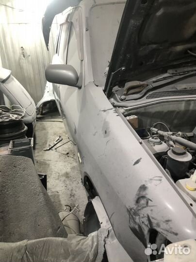 Запчасти на nissan cube z10