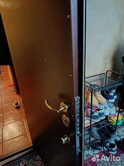 Вскрытие дверных замков, авто, сейфов