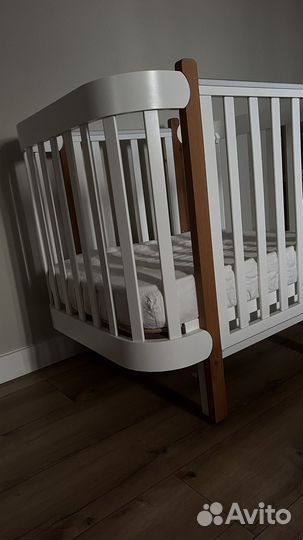 Кроватка happy baby mommy lux