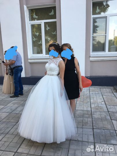 Платье свадебное- выпускное