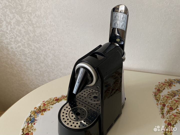 Капсульная кофеварка Lavazza blue CN-Z0104LB