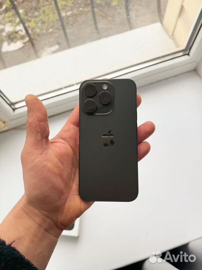 iPhone 15 Pro, 128 ГБ