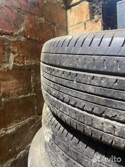 Yokohama A348A 215/60 R16 95