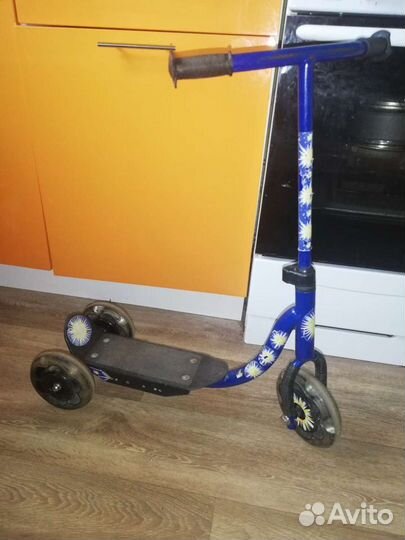 Самокат детский трехколесный