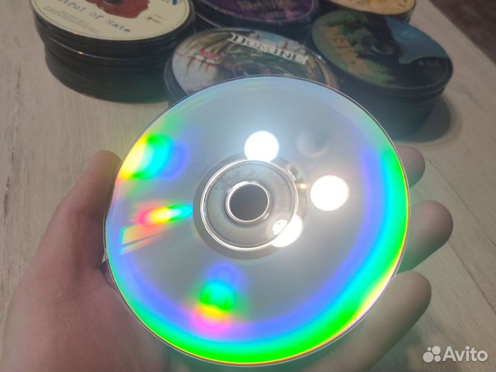 Коллекция cd дисков тяжёлой рок музыки