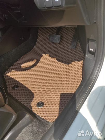 Автоковрики EVA на Honda Fit Shuttle