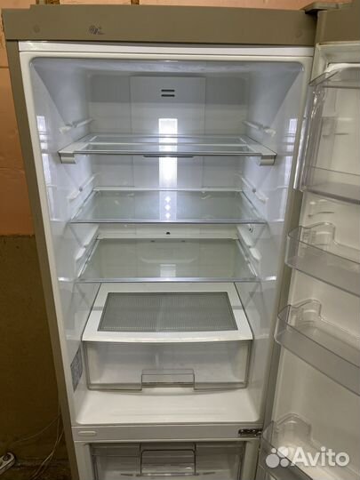 Холодильник LG, No Frost