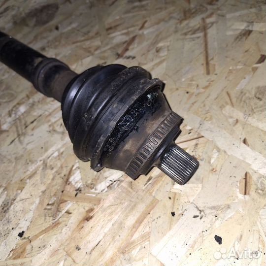 Привод передний левый Audi A6 C5