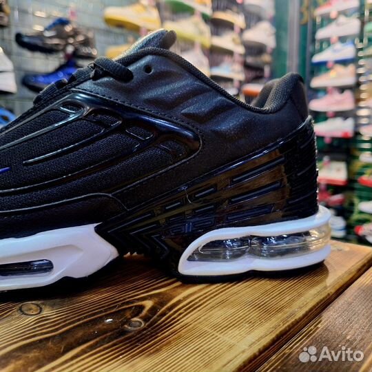 Кроссовки Nike Air Max Plus 3