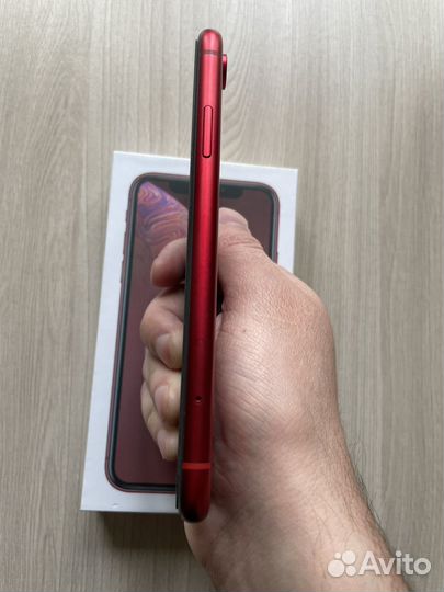 iPhone Xr, 64 ГБ