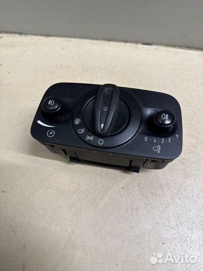 Блок управления светом Ford Mondeo седан 2261