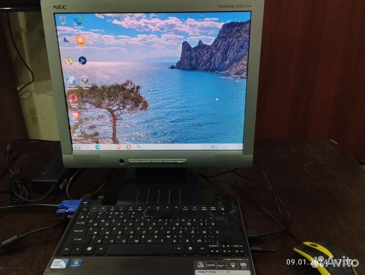 Нетбук acer aspire one 753